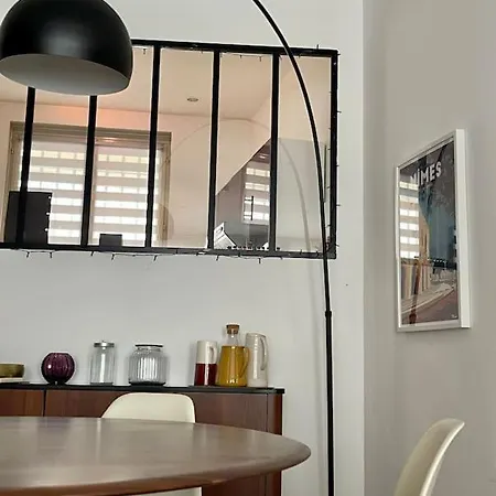 Apartamento Centre Climatise 2 A 4pers Nîmes