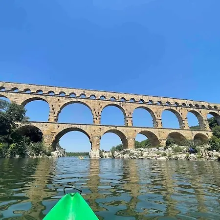 Apartamento Centre Climatise 2 A 4pers Nîmes